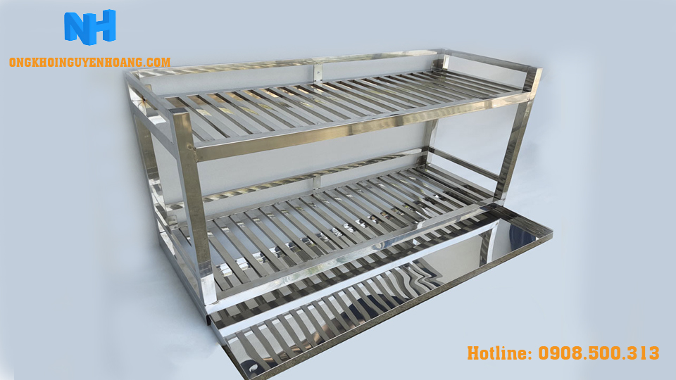 Kệ treo tường tại Nguyễn Hoàng được làm từ inox SUS 304 chất lượng cao